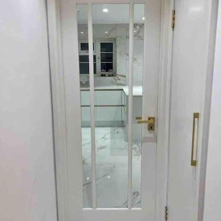 Premium Private Apartment Minutes To Central London Ngoại thất bức ảnh